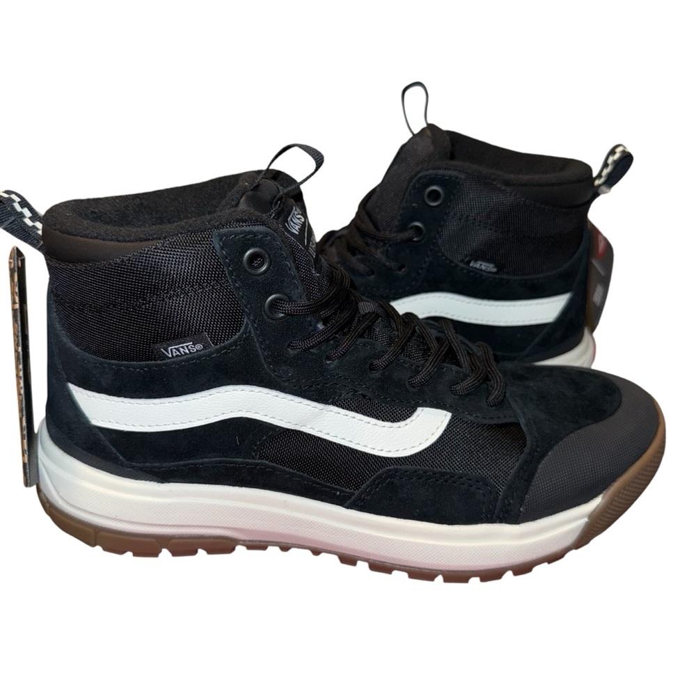 Vans Ultrarange Exo MTE (Black/Marshmallow)